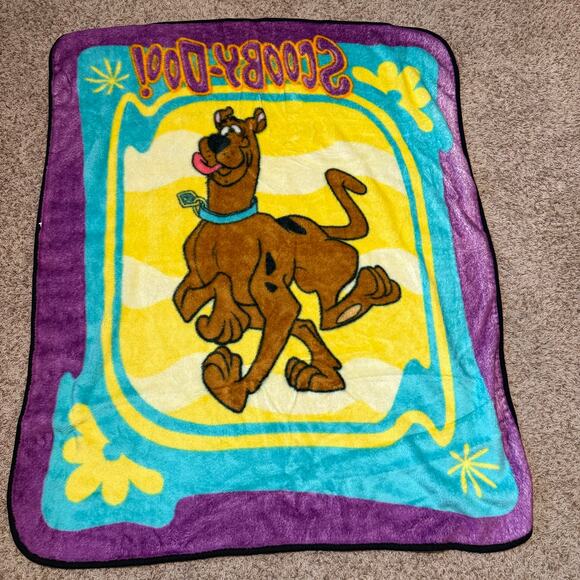 Vintage Scooby Doo Fleece Throw Blanket 50x60 Yellow Teal Plush Northwest - Picture 2 of 5